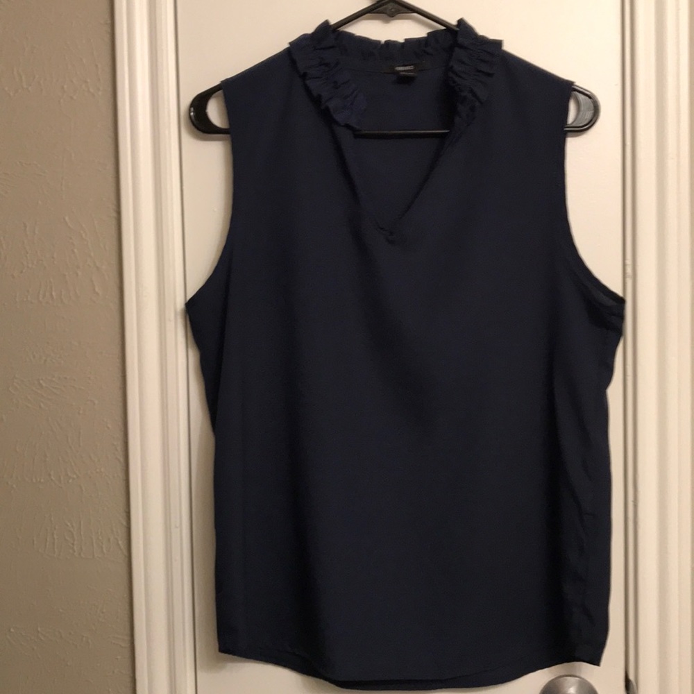 Forever 21 Ruffle V-neck tank